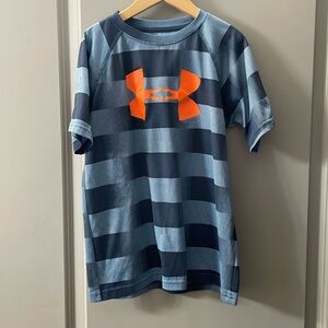 Youth Medium Under Armour Shirt